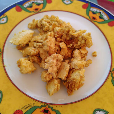 veganes-ruehrei-tofu-scramble